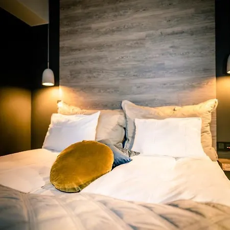 Hotel Canyon 3*